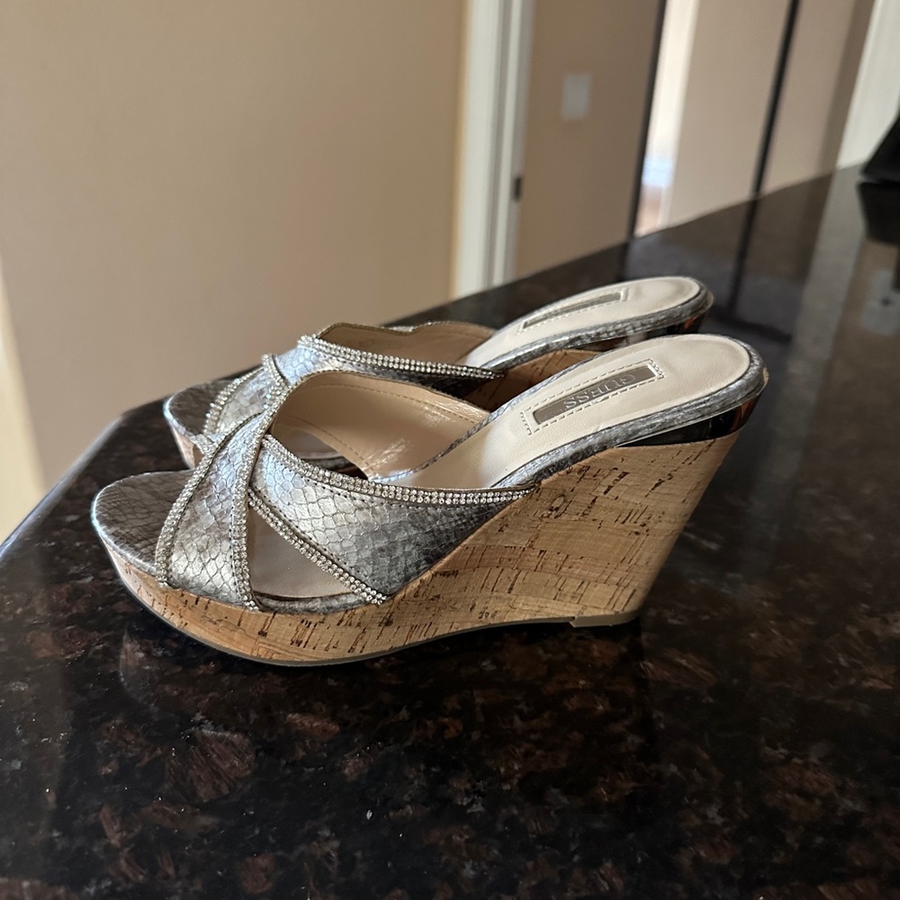 Guess wedge sandals size 6.5